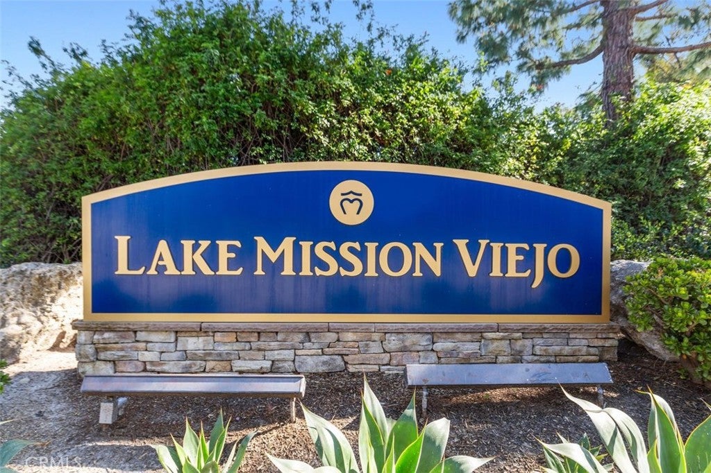 27241 Mariscal, Mission Viejo CA 92691 - Photo 45