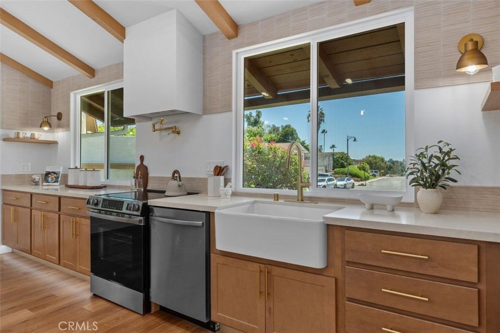 27241 Mariscal, Mission Viejo CA 92691 - Photo 11