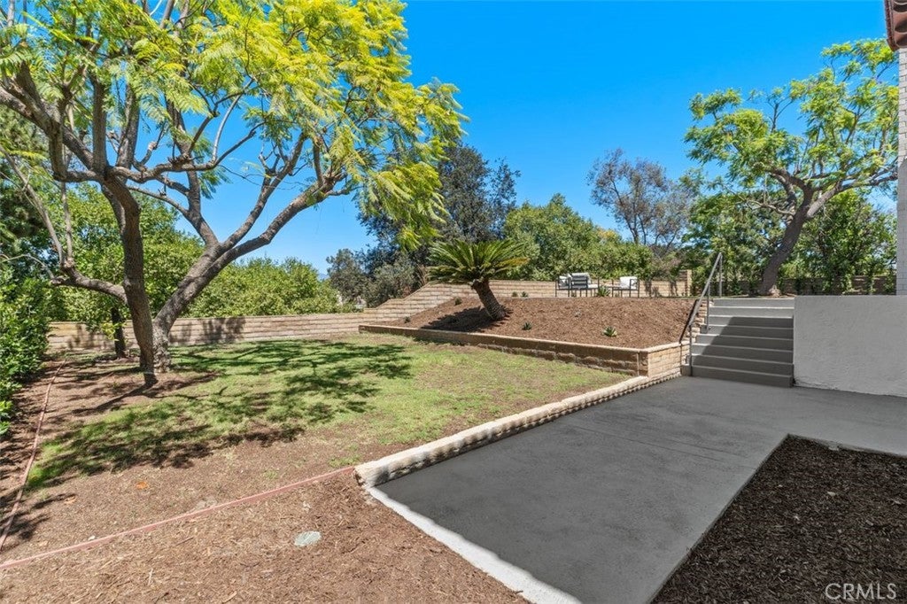 27241 Mariscal, Mission Viejo CA 92691 - Photo 40