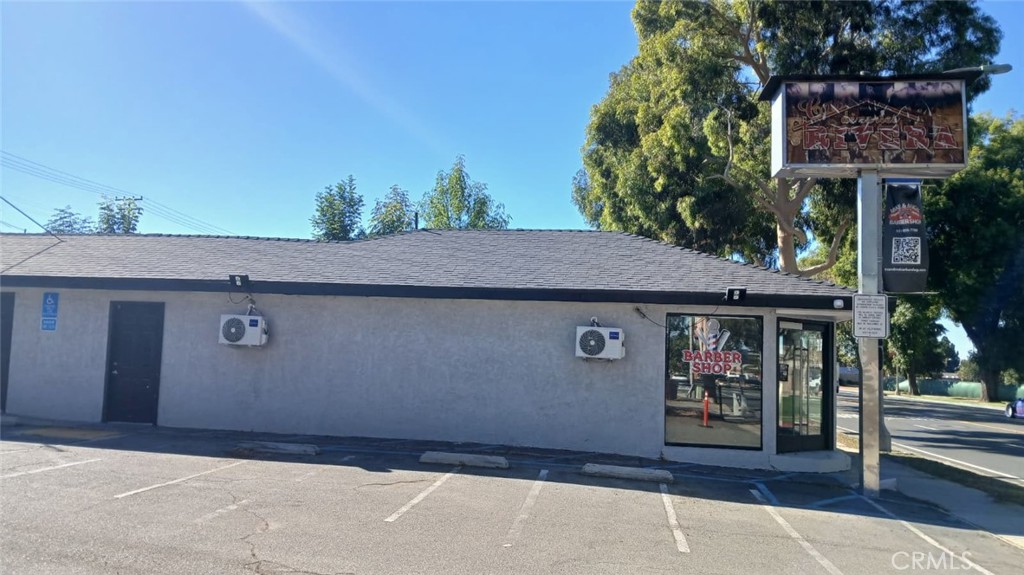 820 W 6th