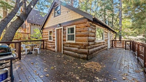 Photo of 42721 Willow Avenue, Big Bear, CA 92315 (MLS # IG25229753)