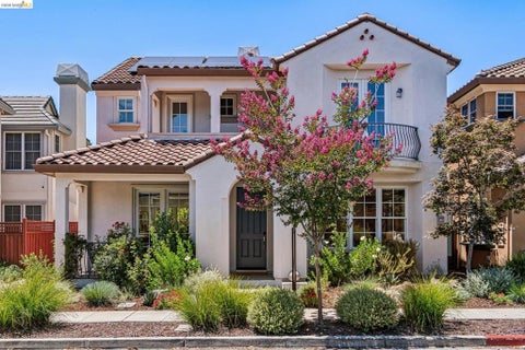 Photo of 2331 Haile St, Alameda, CA 94501 (MLS # 41138079)