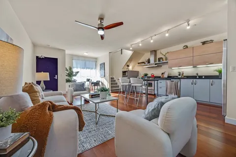 6501 6501 San Pablo Ave Unit 410, Oakland, CA 94608 - MLS#: 41122474