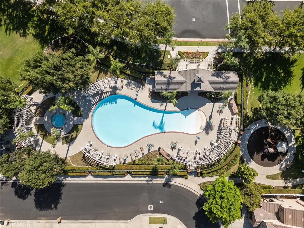 Bakersfield, California 93311, United States, 3 Bedrooms Bedrooms, ,3 BathroomsBathrooms,Residential,Pending,190967