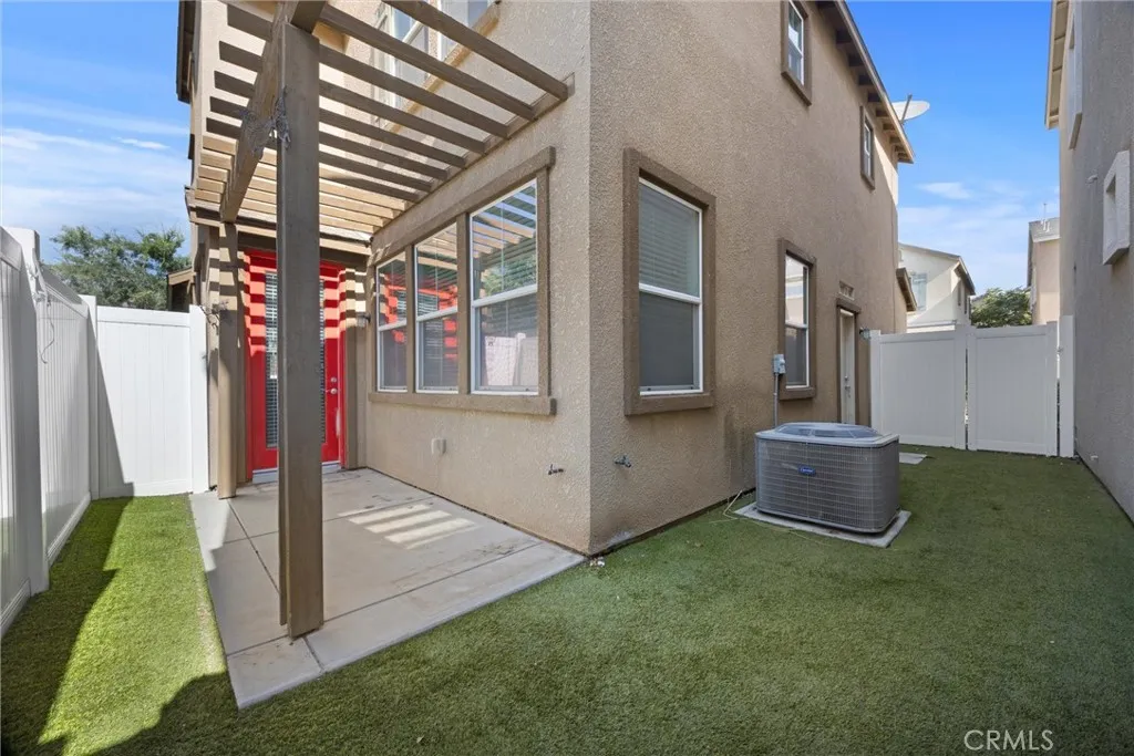 Bakersfield, California 93311, United States, 3 Bedrooms Bedrooms, ,3 BathroomsBathrooms,Residential,Pending,190967