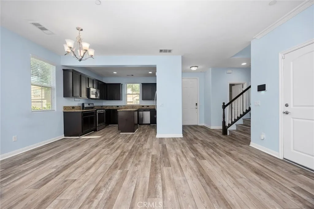 Bakersfield, California 93311, United States, 3 Bedrooms Bedrooms, ,3 BathroomsBathrooms,Residential,Pending,190967