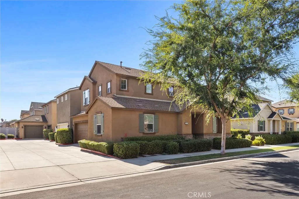 Bakersfield, California 93311, United States, 3 Bedrooms Bedrooms, ,3 BathroomsBathrooms,Residential,Pending,190967