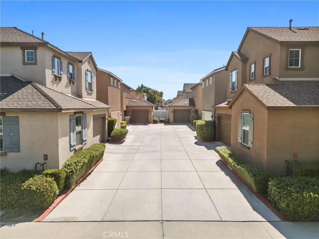 Bakersfield, California 93311, United States, 3 Bedrooms Bedrooms, ,3 BathroomsBathrooms,Residential,Pending,190967