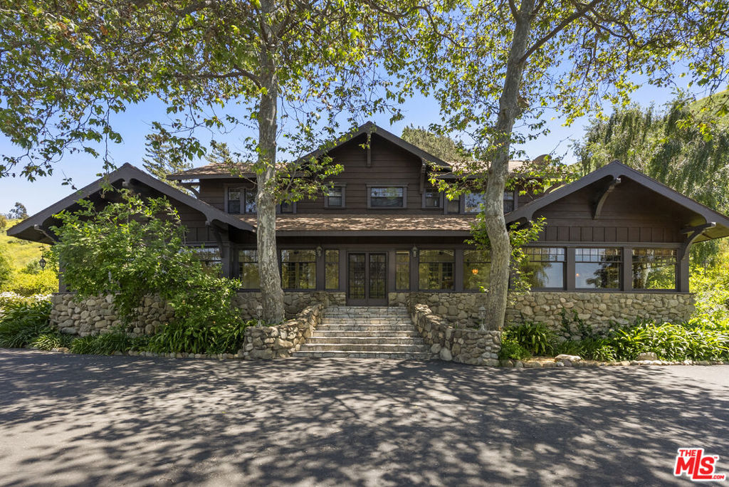 15454 S Mountain Road