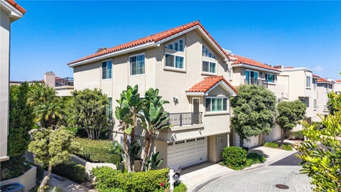 Photo of 19305 Brooktrail Lane, Huntington Beach, CA 92648 (MLS # OC26201382)