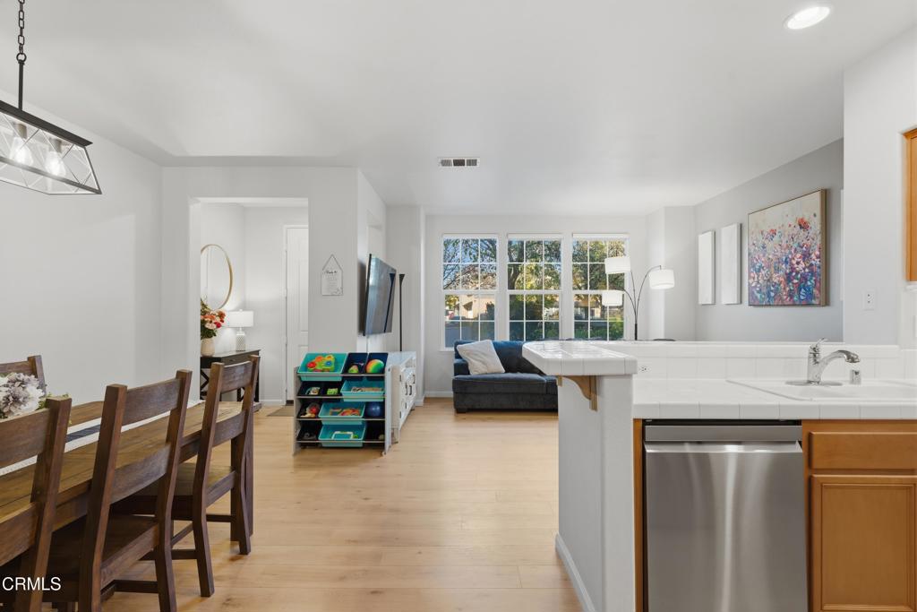 27072 Victoria Lane 126