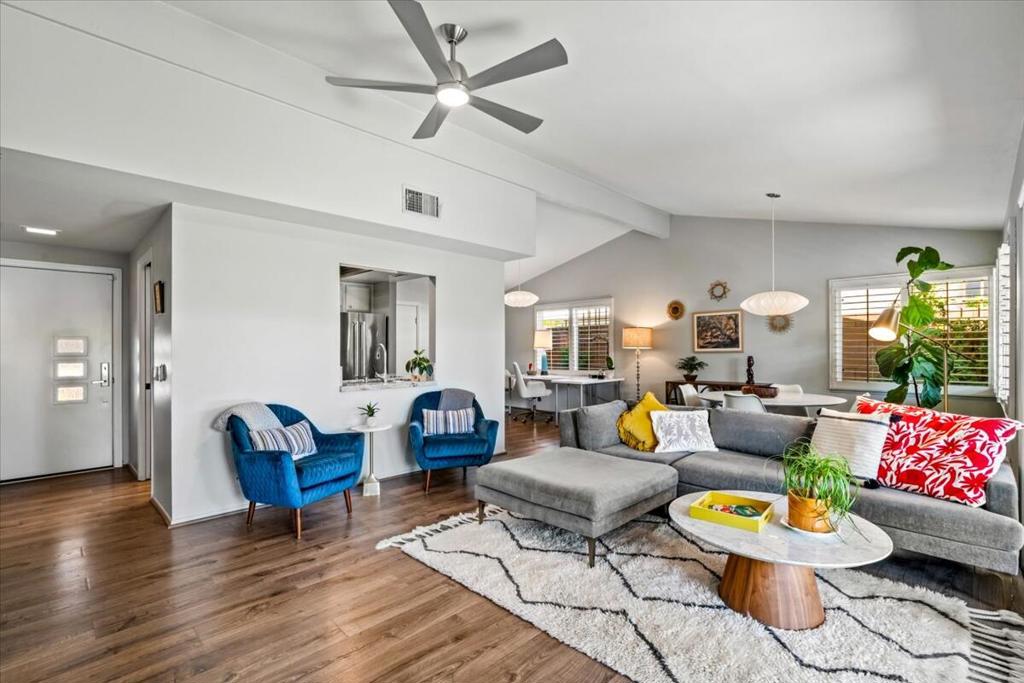 Palm Desert Country - Residential