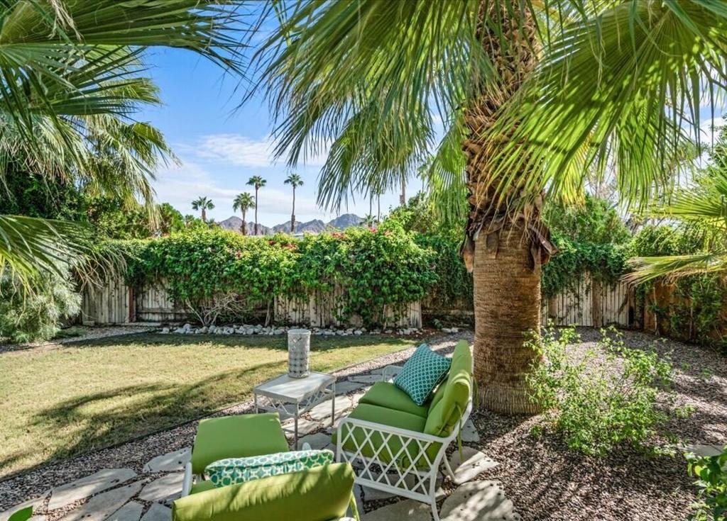 Palm Desert Country - Residential
