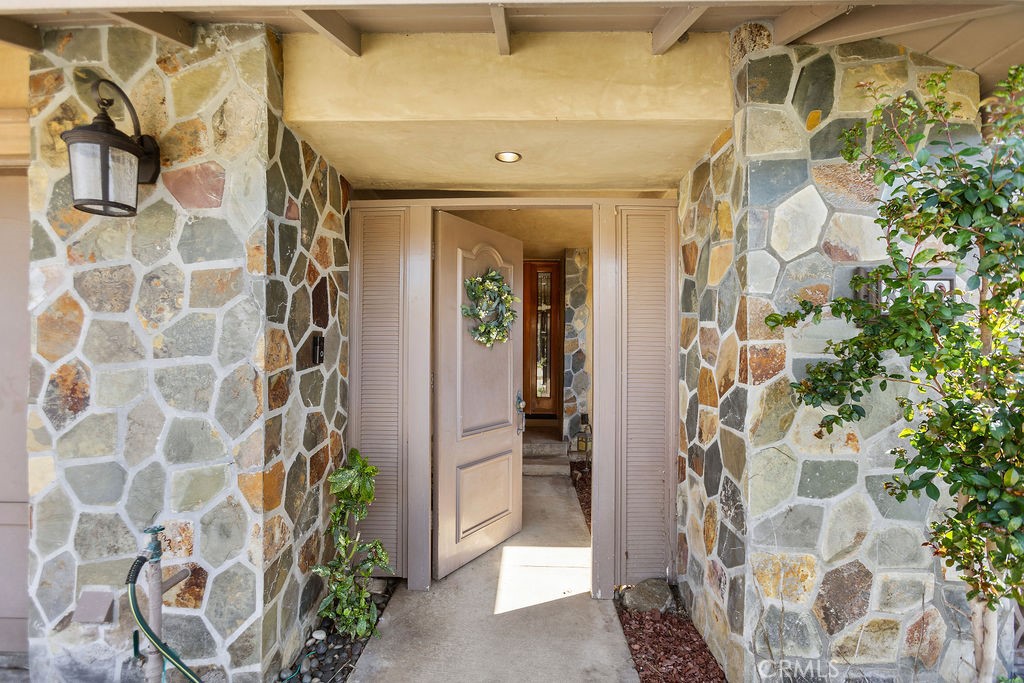 8222 Prestwick Circle