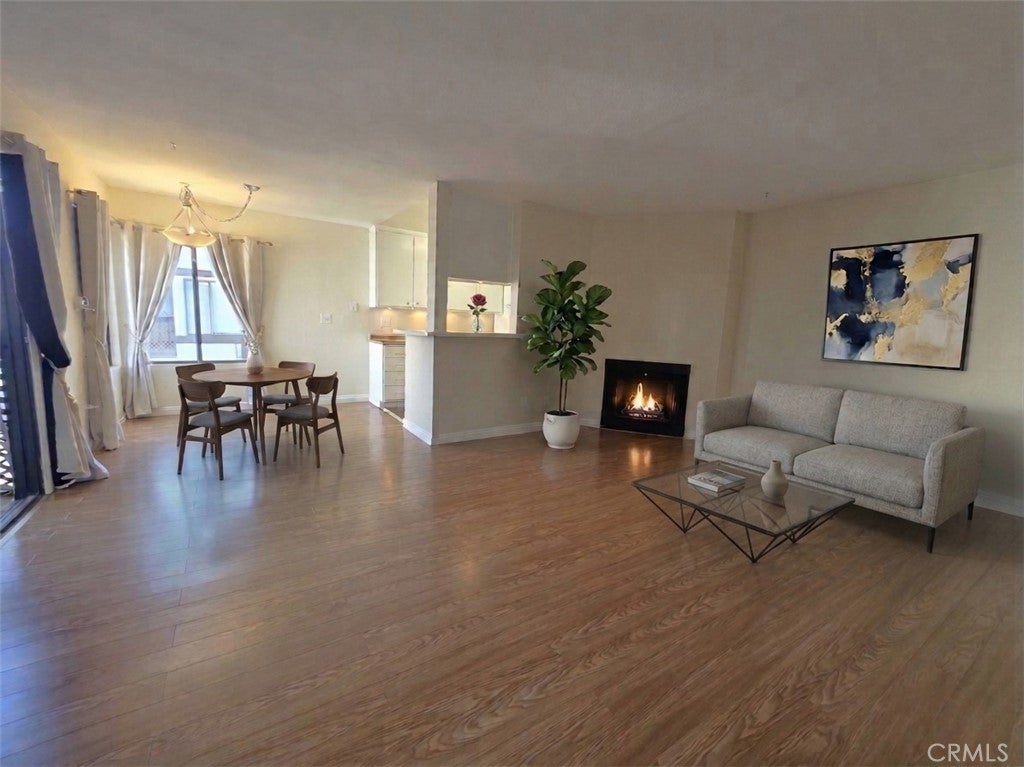 515 N Jackson 311