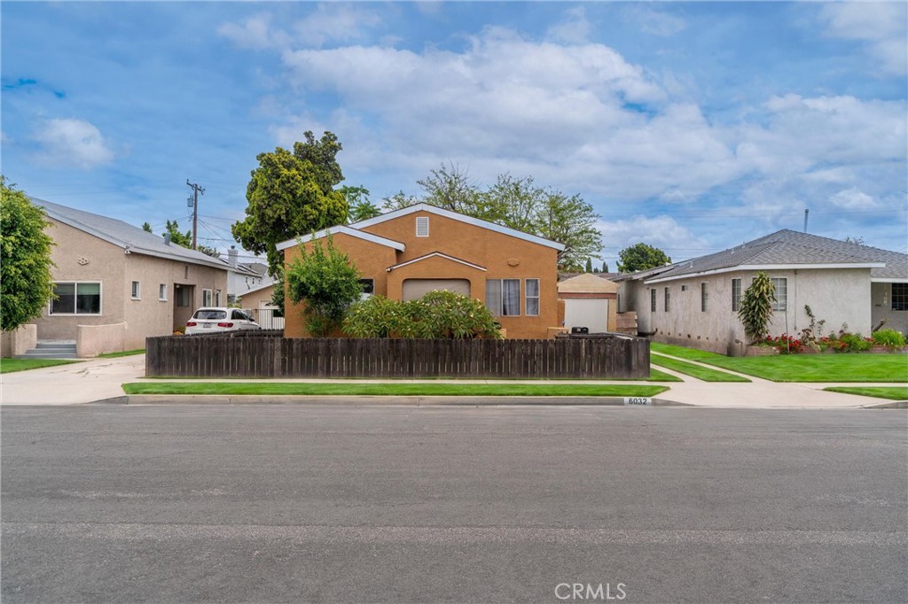 6032 Homewood
