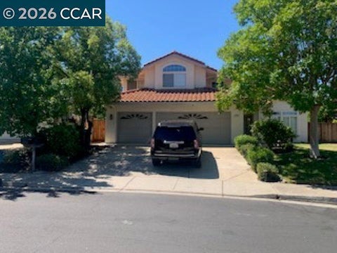 Photo of 4700 Hunter Peak Ct Ct, Antioch, CA 94531 (MLS # 41138307)