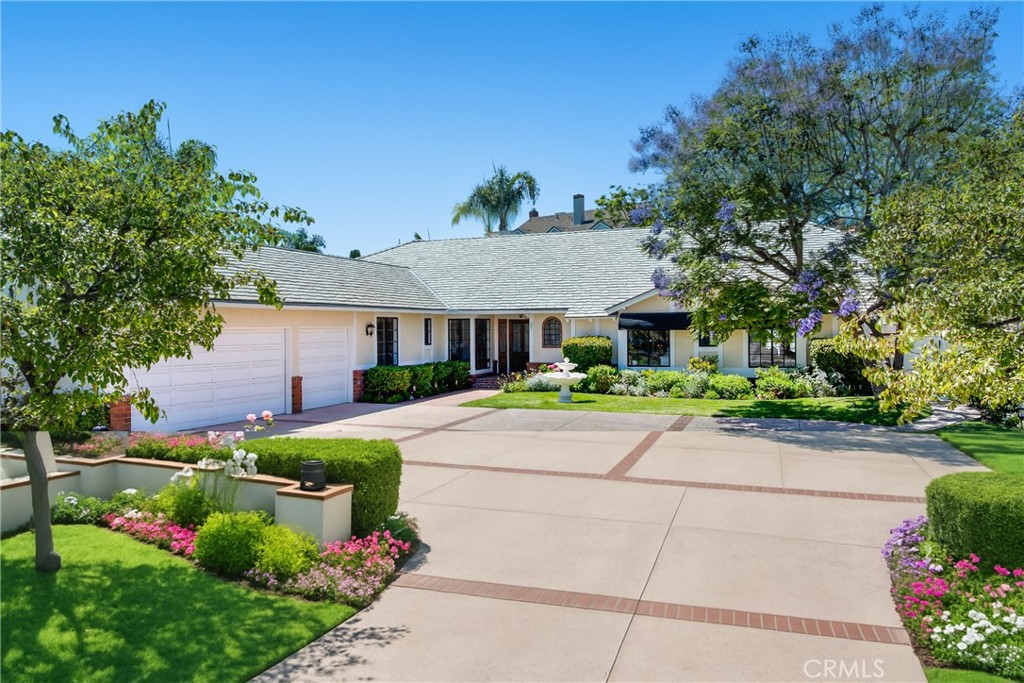 21 Santa Catalina Dr