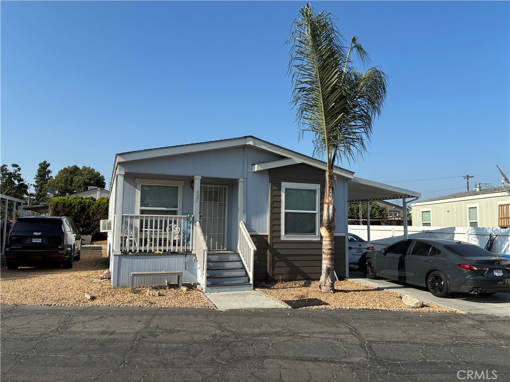 Welcome to this maintained 3-bedroom, 2-bath manufactured home, ideally located in El Monte. Built in 2019, this modern residence offers a functional layout perfect for comfortable living. Situated on a generously sized lot, the property provides ample outdoor space for gardening, gatherings, or future customization.
Step inside to a well-appointed kitchen with ample cabinetry and counter space. Ideal for family living.
Additional highlights include a dedicated laundry room, heating and air conditioning. With motivated sellers, this is a fantastic opportunity you won’t want to miss.
Schedule your private tour today and make this home your own!
