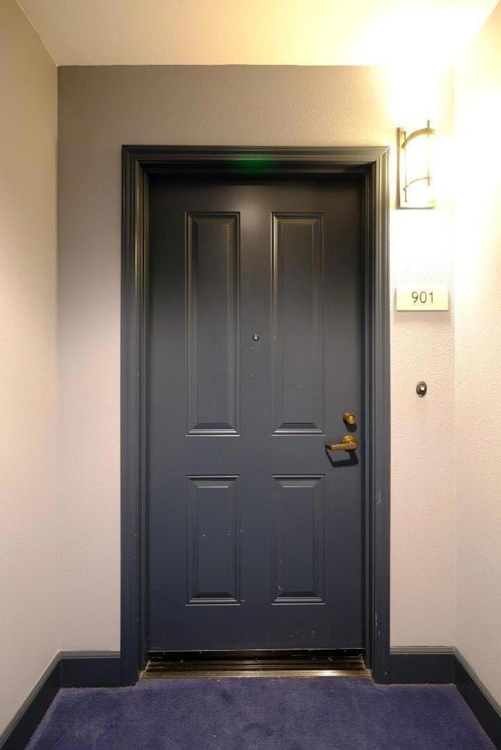 Photo of 423 7th Street #901, Oakland, CA 94607 (MLS # ML82038641)