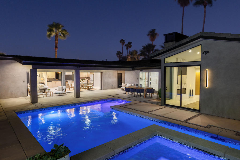 Magnesia Falls Cove - Residential