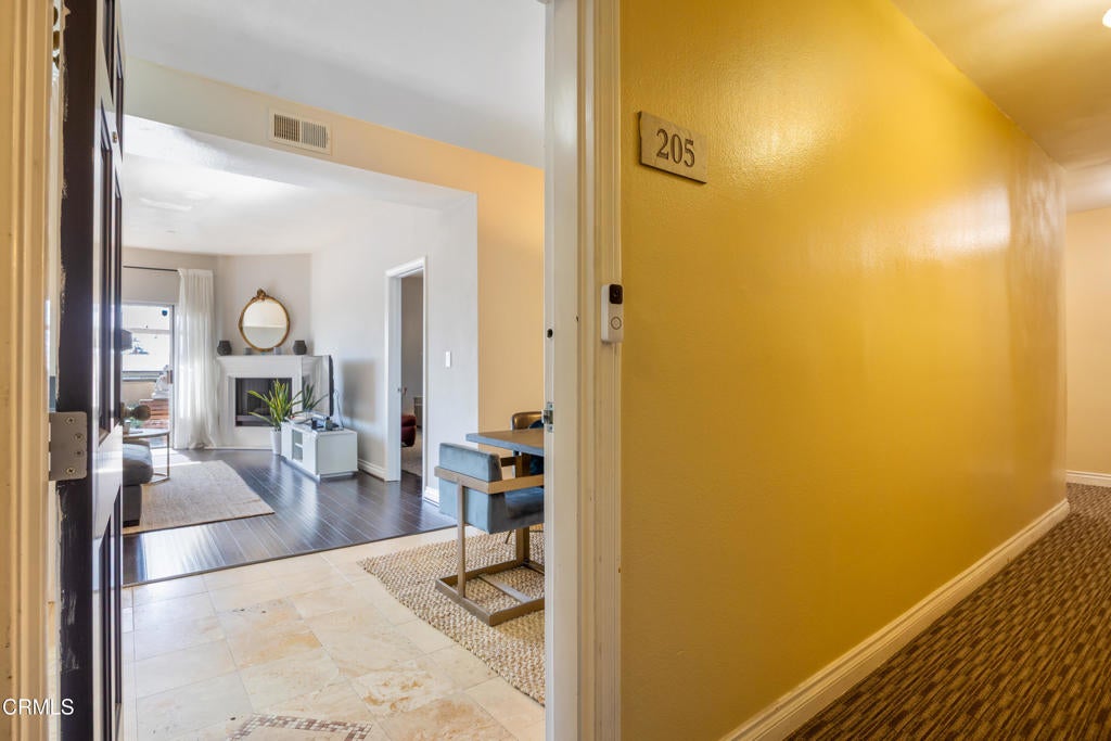 87 S Allen Avenue 205, Pasadena CA 91106