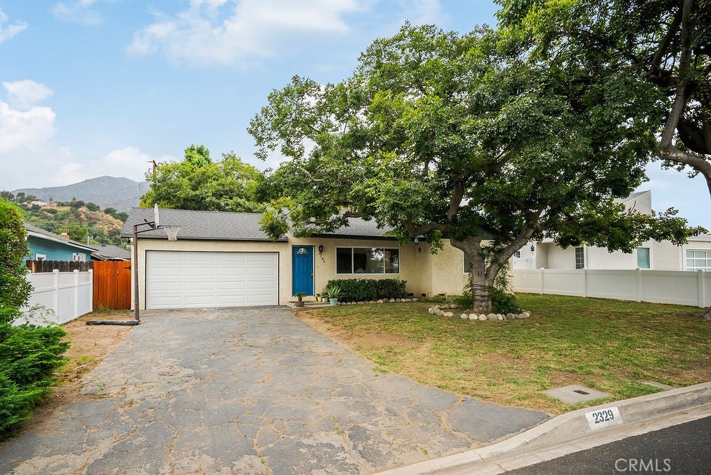 2329 Bashor ST, Duarte CA 91010