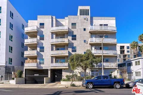 Photo of 1025 Dewey Avenue #205, Los Angeles, CA 90006 (MLS # 26875415)