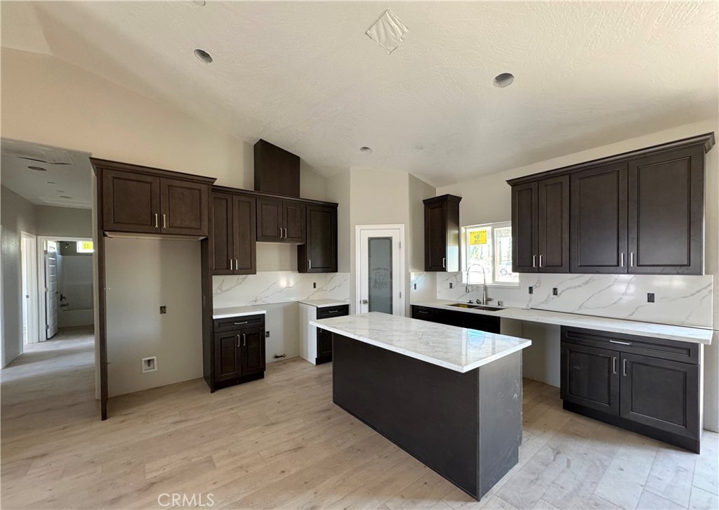 14549 Live Oak St