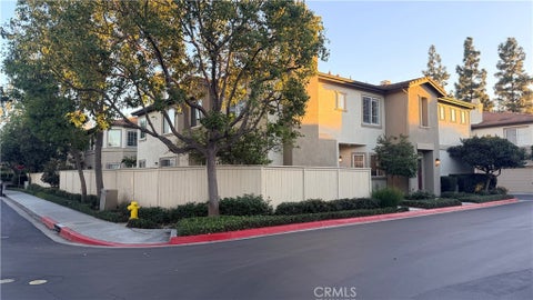 Photo of 449 RIDGEWAY, Irvine, CA 92620 (MLS # OC26191075)