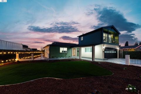 Photo of 36347 Colbert Pl Pl, Newark, CA 94560 (MLS # 41124249)