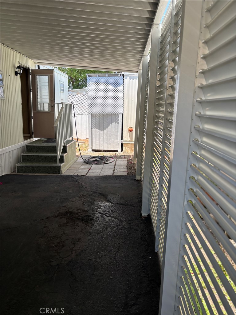 32802 Valle Rd 5