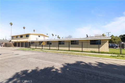 Photo of 445 W Almond Street, Compton, CA 90220 (MLS # MB25185745) Photo of 445 W Almond Street, Compton, CA 90220 (MLS # MB25185745)