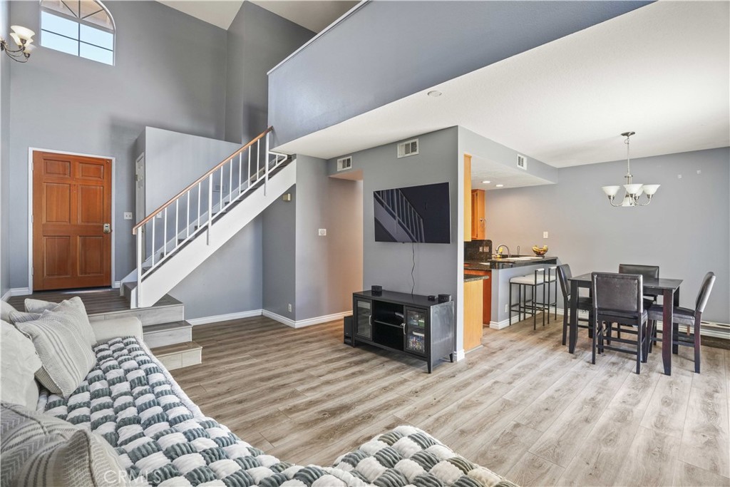 Mtn. View Courtyards (MTCO) - Residential