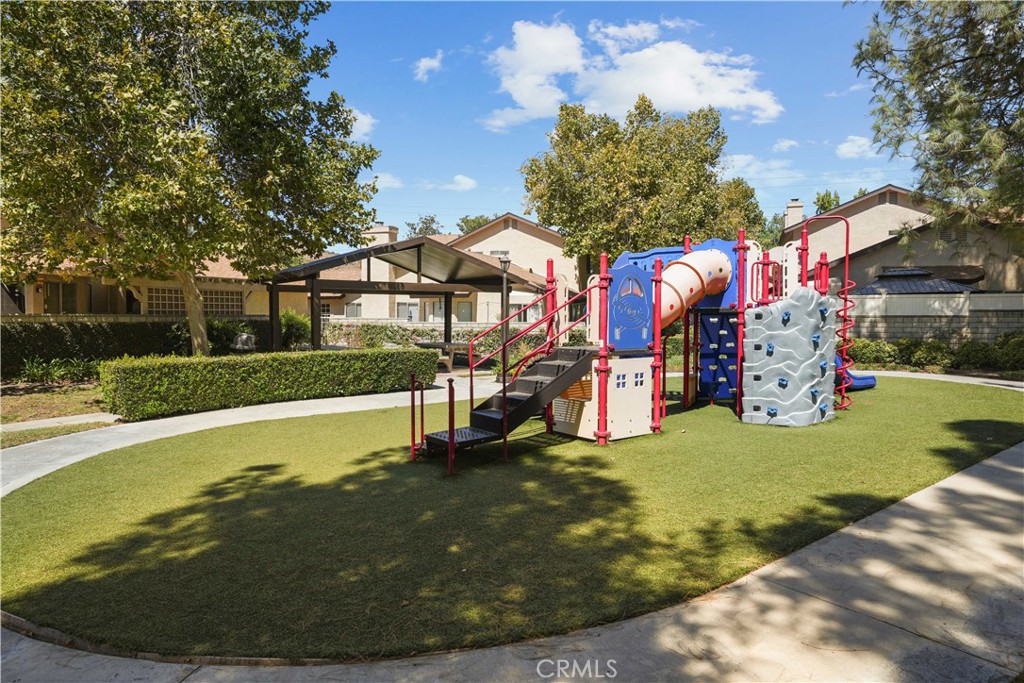 Mtn. View Courtyards (MTCO) - Residential