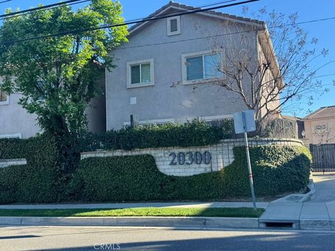 20300 Vanowen 29 Winnetka CA 91306