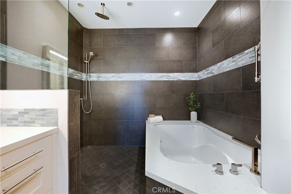 Crown Pointe (CPT) - Residential