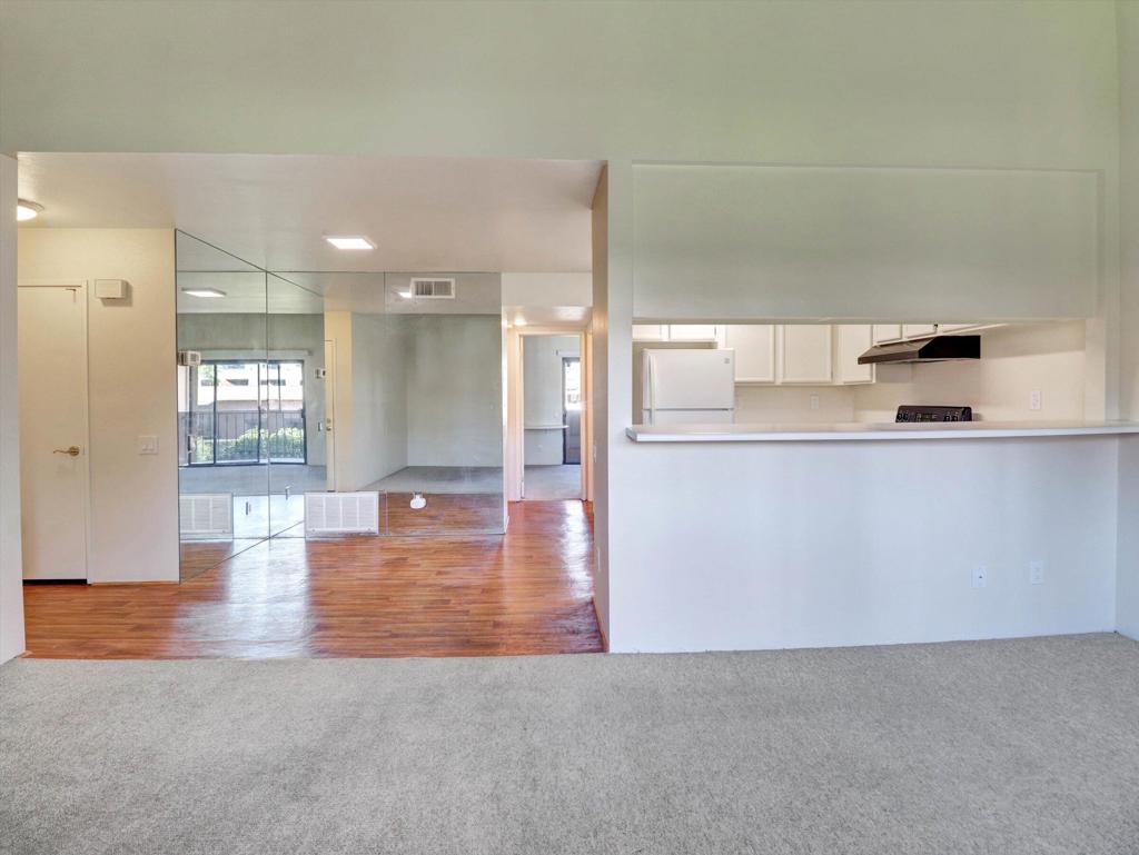 El Mirador - Residential Lease