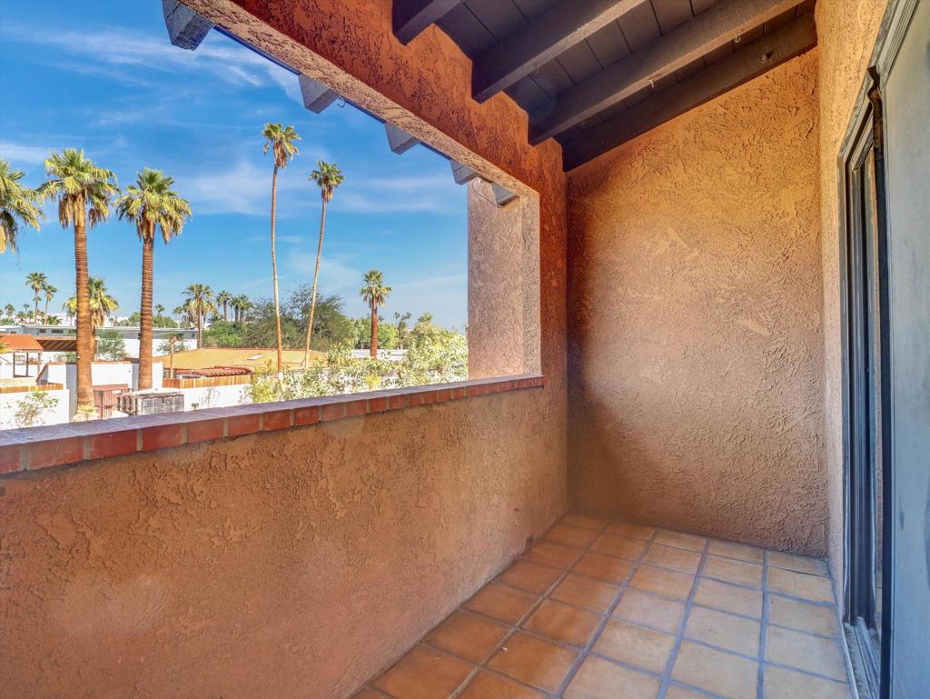 El Mirador - Residential Lease