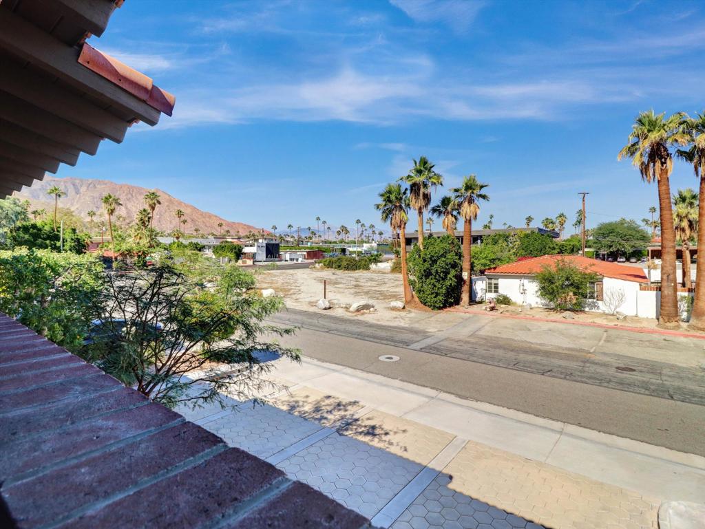 El Mirador - Residential Lease