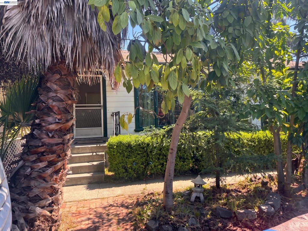 2080 East Ave