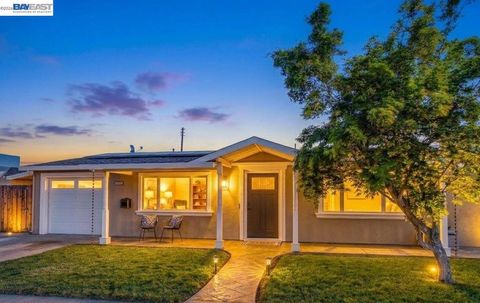 Photo of 3210 Rama Dr Dr, San Jose, CA 95124 (MLS # 41126892)