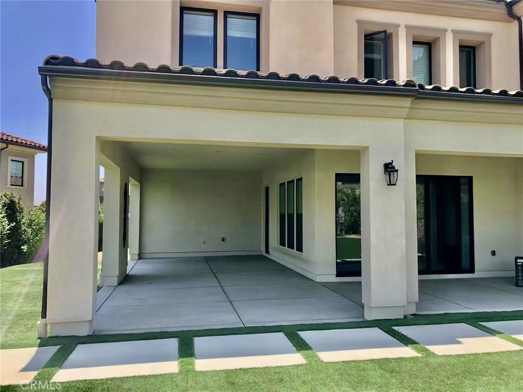 Properties 2 11716 N Manchester Way