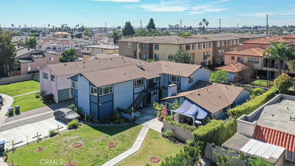 12621 Louise Cir. A-D