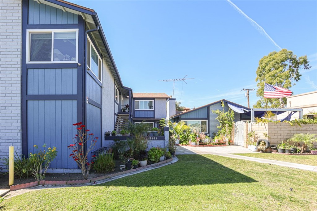 12621 Louise Cir. A-D