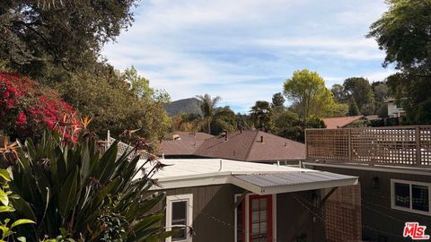 Photo of 3823 Broadlawn Drive, Los Angeles, CA 90068 (MLS # 26666021)