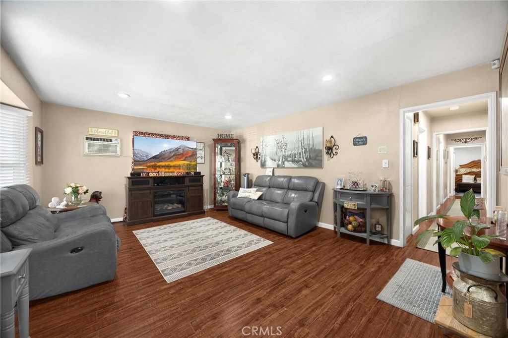 Photo of 515 W Erna Street, La Habra, CA 90631 (MLS # DW26084254)