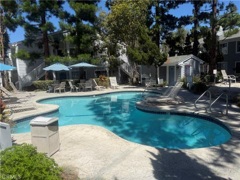 Photo of 1322 W Park Western DR, San Pedro, CA 90732 (MLS # SB26150629)