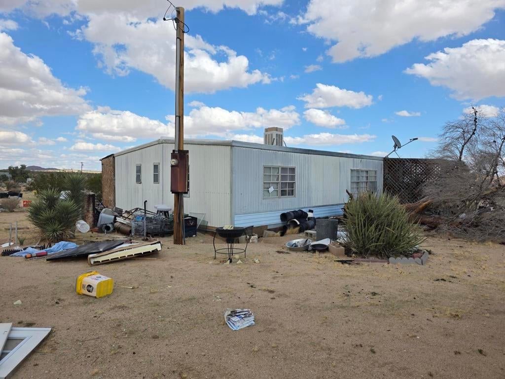 4180 Tamarisk Lane