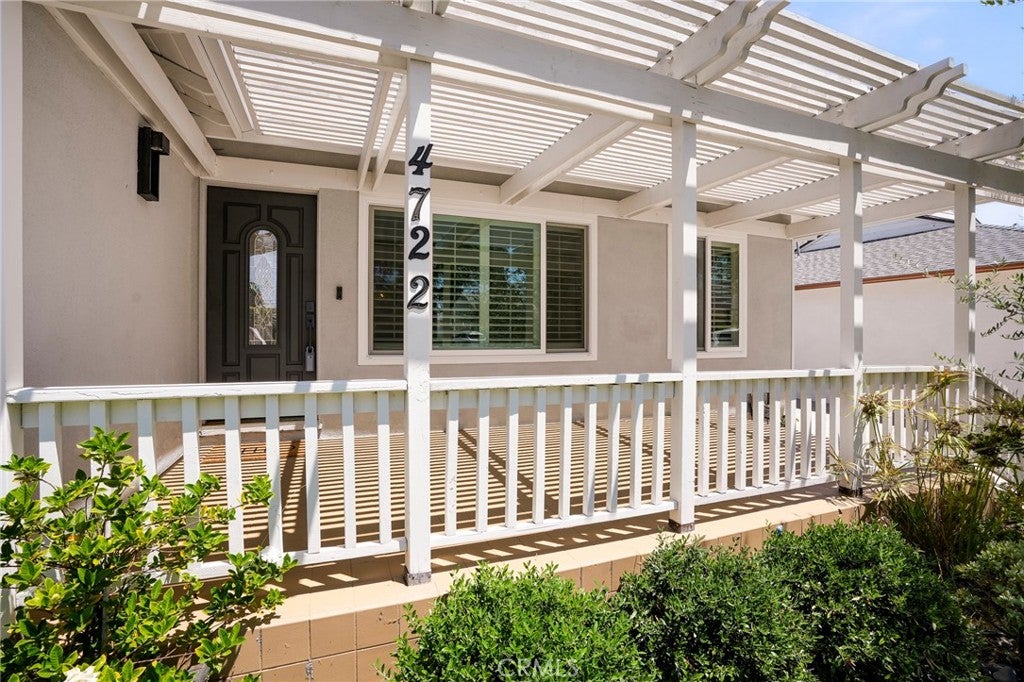 4722 Snowden
